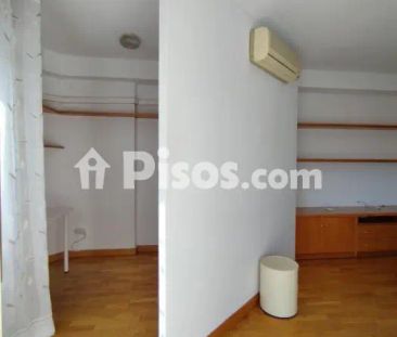 Apartamento en alquiler en Avenida de Juan Carlos I, cerca de Calle... - Photo 3