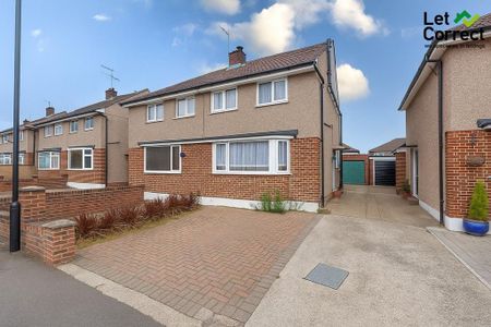 1 bedroom in a house share to rent - Photo 5