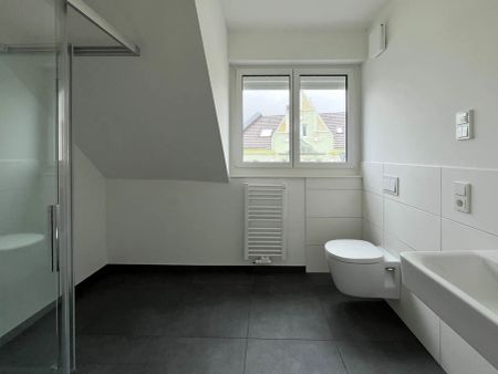 Neubau-Dachgeschosswohnungen mit Fahrstuhl - Photo 3