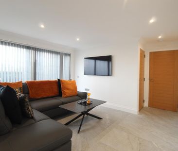 2 bedroom flat to rent - Photo 1