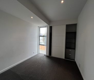 Modern home in the heart of Wigram! - Photo 6