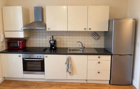 2 bedroom flat to rent - Photo 5