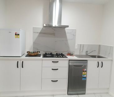 One Bedroom Furnished Apartment - Photo 2