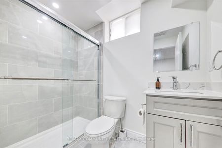 For Lease - 1034 Pelican Trail, Pickering, Ontario - Photo 2