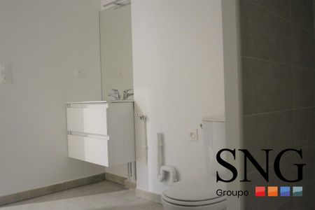 T2 AVEC BALCON ET PARKING - Photo 3