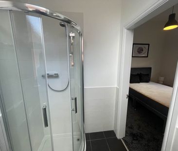 Haddon Road (room 2), Burley, Leeds - Photo 4