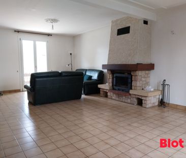Location Maison 6 pièces 120m² THORIGNE FOUILLARD 35235 - Photo 2