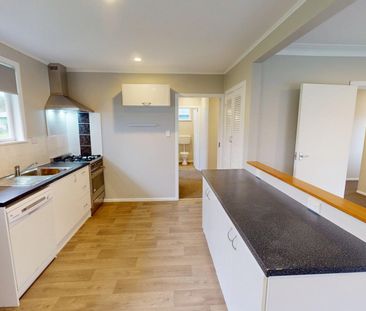 Shannon - 3 bedrooms - Photo 6