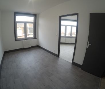 Location Appartement 2 pièces 35m² MARCQ EN BAROEUL 59700 - Photo 1