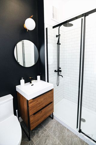 2 Rue Ste-Ursule #1 - Photo 3