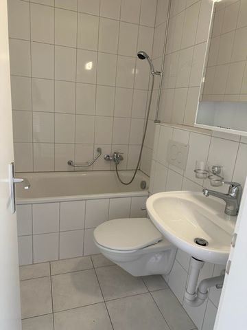 Wunderschöne und zentrale 3.0-Zimmerwohnung mit Gartensitzplatz in St. Gallen - Photo 5