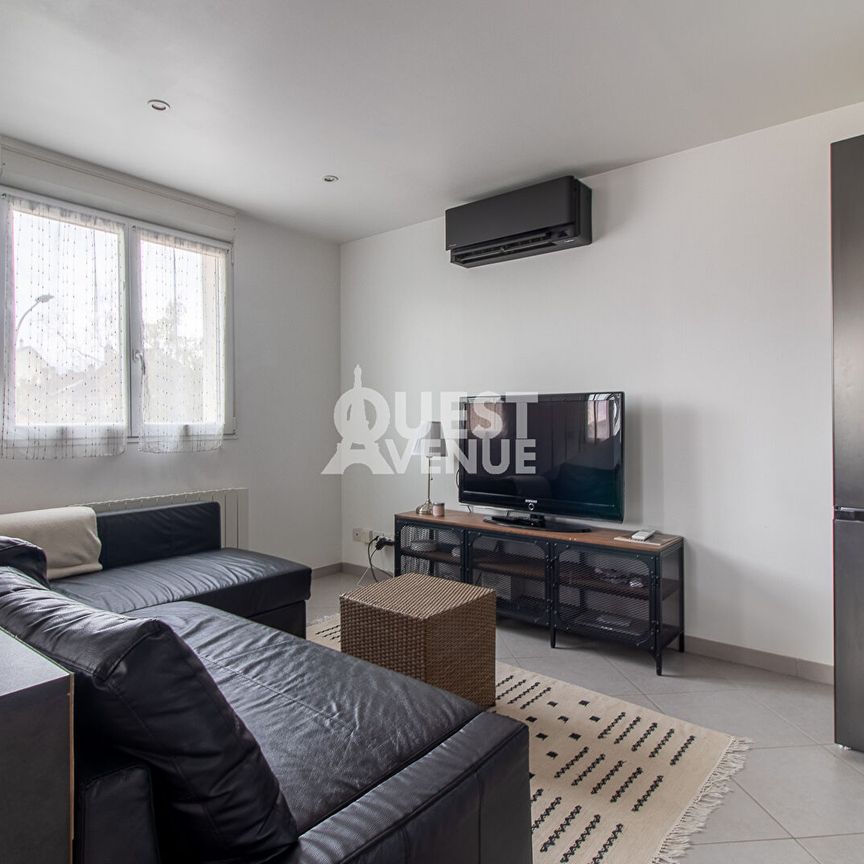 Duplex 3 chambres avec cour et parking à 2 minutes de la gare de Sartrouville., - Photo 1