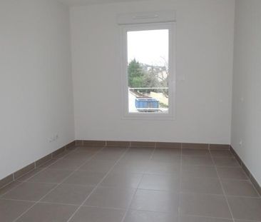 Location Appartement 2 pièces 45m² VILLENEUVE LES AVIGNON 30400 - Photo 1