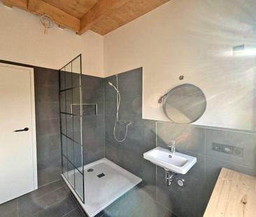 Sanierte 3-Zimmer-Dachgeschosswohnung mit großzügigem Balkon in Ham... - Photo 5