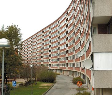 Solhagavägen 24, Vårby - Foto 1