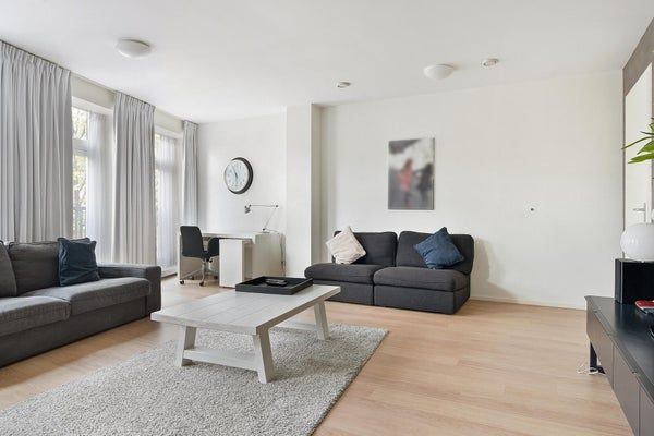 Te huur: Appartement Herengracht in Den Haag - Photo 1