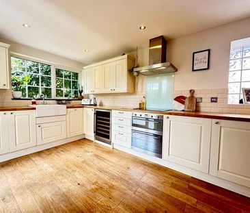 Mons Avenue, Billericay, CM11 - Photo 1