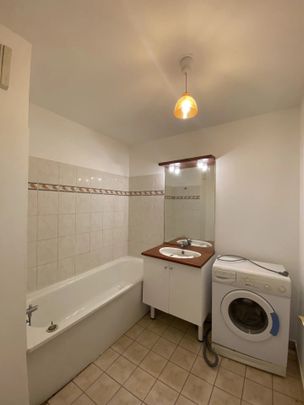T2 – MEUBLÉ – VITRY-SUR-SEINE – 40,80 m² - PARKING - Photo 1