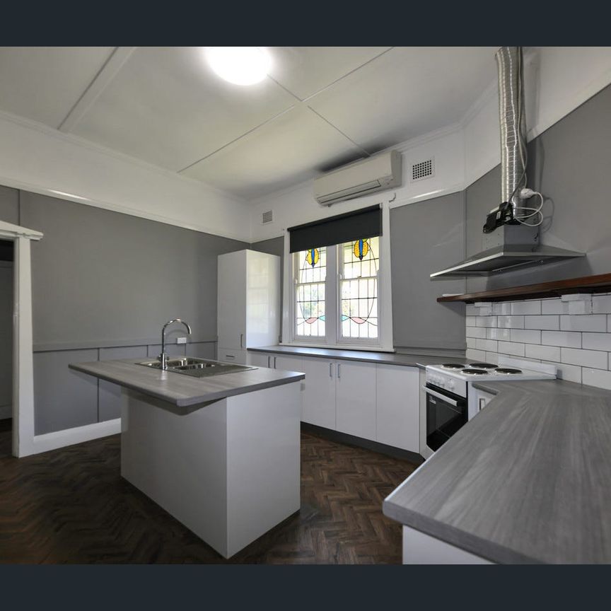 Modern Comfort Meets Classic Charm – 7 Marquis Street, Gunnedah - Photo 1