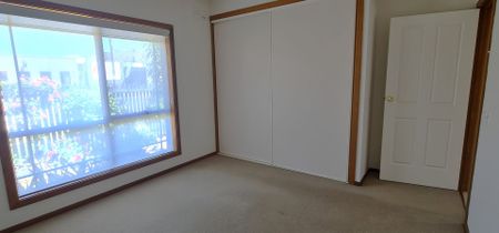 1/302 Bellerine Street, South Geelong - Photo 4