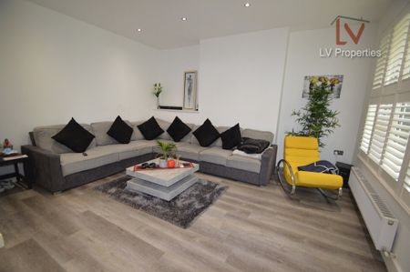 Hartley Avenue - Photo 2