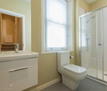 Studio to rent - Photo 6