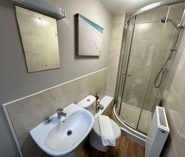 North Parade, Bootham, YO30 - Photo 1