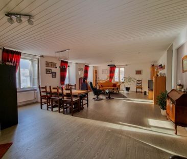 Appartement spacieux de 4.5 pièces avec grand garage et très grande... - Photo 2