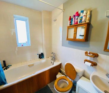 2 bedroom house to rent - Photo 1