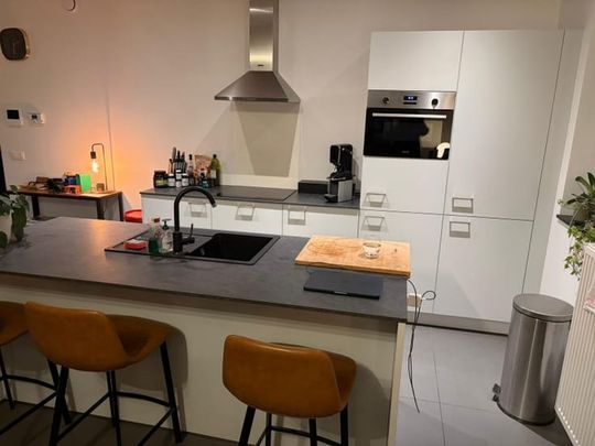 Appartement te huur - Photo 1