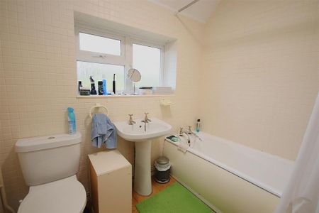 1 bedroom maisonette to rent - Photo 3