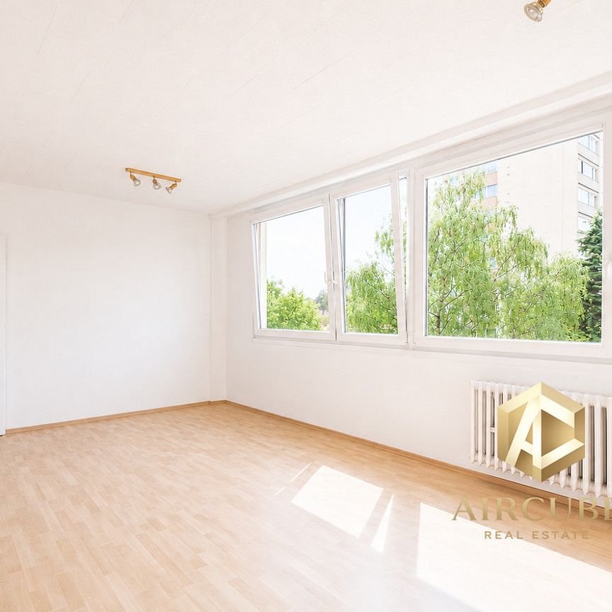 Pronájem bytu 3+1 70 m² - Фото 1