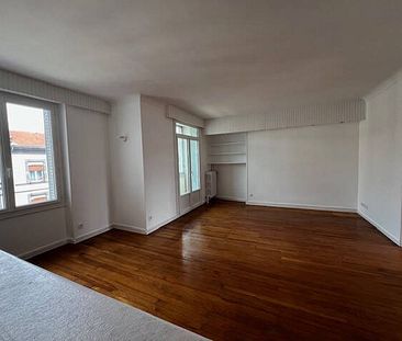 Location appartement 4 pièces 90.4 m² Clermont-Ferrand 63000 - Photo 1