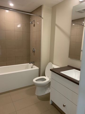 MARKET WAY APTS - 111 - MW111 - Photo 5