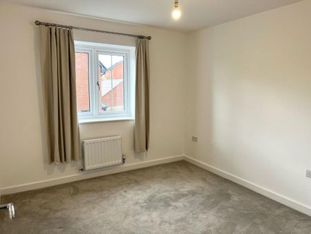 3 bedroom detached house to rent - Photo 4