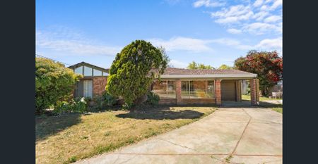 Three Bedroom Home in Rockingham - Photo 4