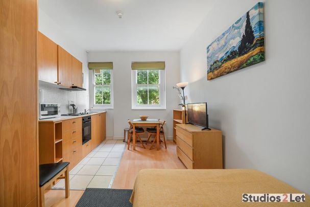 Flat 15 Penywern Road, Earls Court SW5 9SX - Photo 1