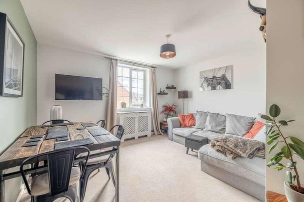 Grange Road, Chalfont St Peter, SL9 - Photo 1