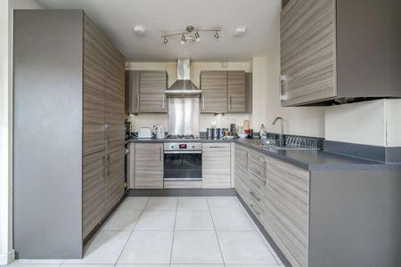 Pooles, N4 - Photo 5