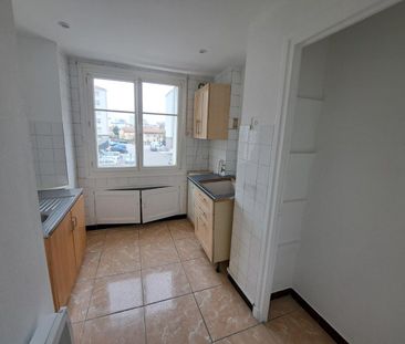 Appartement À Louer 3 Pièces , 50 M² - Photo 4