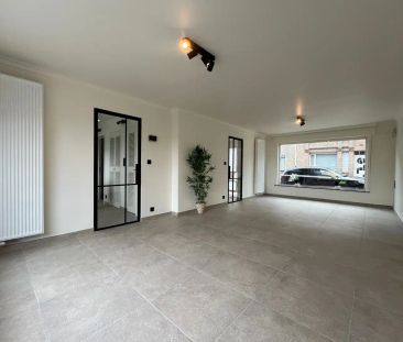 Moorsele - Instapklare woning met parking achteraan - Photo 1