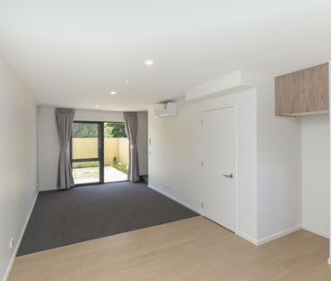 6/220 Geraldine Street, Edgeware, NZ 8013 - Photo 1