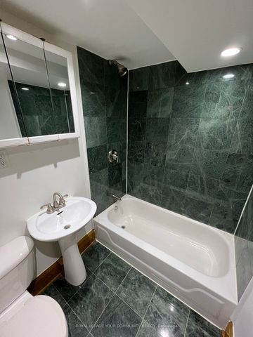 For Lease - 181 St Clair Avenue Unit# Rear, Toronto, Ontario - Photo 5