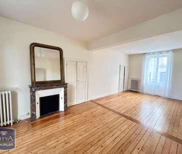 Location Maison 8 pièces 179m² LE MANS 72100 - Photo 1