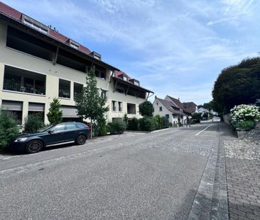 Moderne 2.5-Zimmer-Gartenwohnung mit privatem Sitzplatz und Einstel... - Photo 6