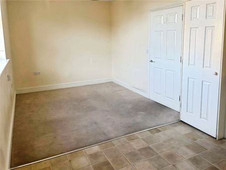 Arthur Street, Aldershot, Hampshire, GU11 1HL - Photo 3