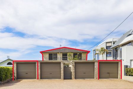 3 & 4/32 Sandy Point Road, Corlette, NSW 2315 - Photo 4