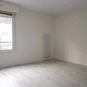 Location Appartement 1 pièce 29m² COMPIEGNE 60200 - Photo 2