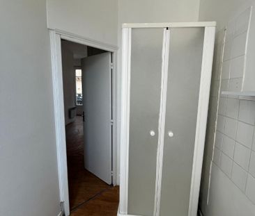 Location Appartement 1 pièce 29m² - Photo 5