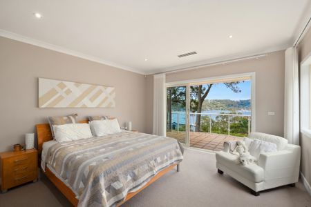 Executive Pittwater Retreat � Fully Furnished Luxury Living with Spectacular Views - Photo 3